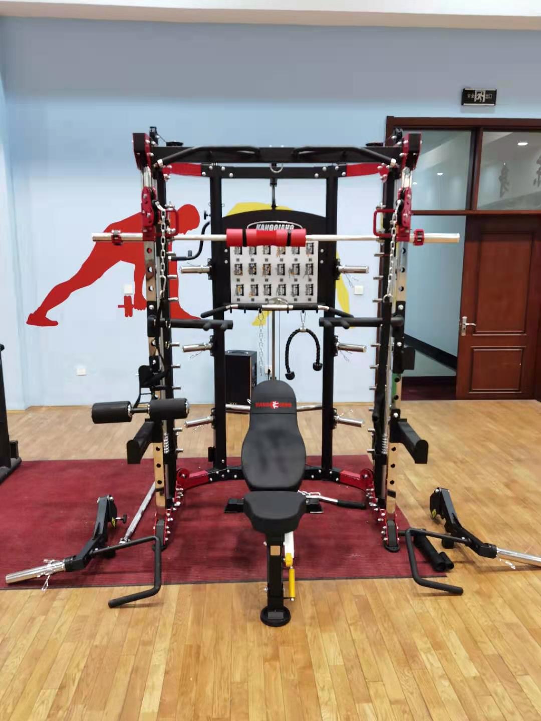 綜合訓練器 綜合訓練器