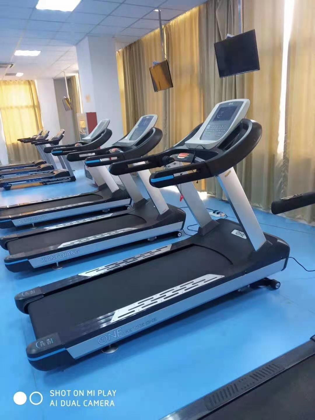 商用跑步機 商用跑步機