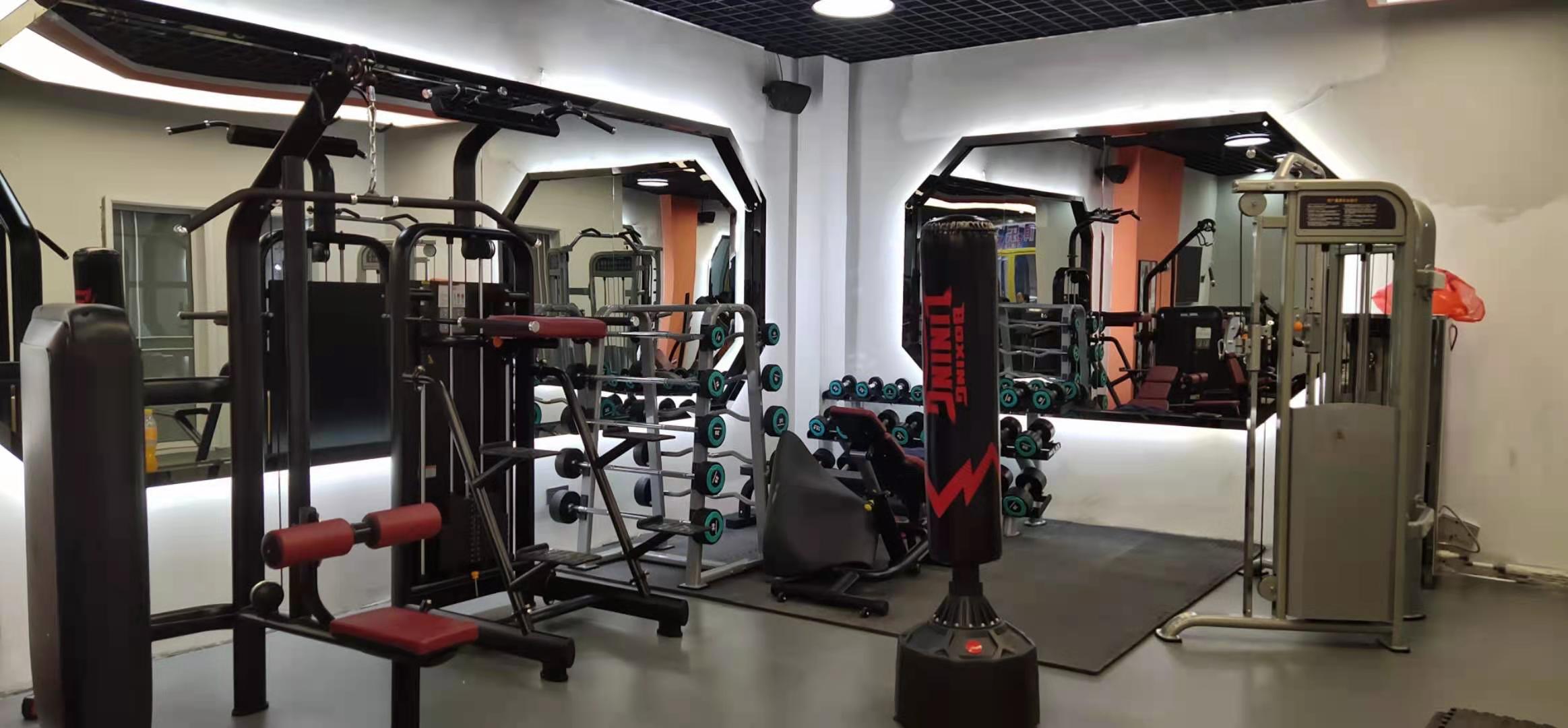 健身館健身器材 健身館健身器材