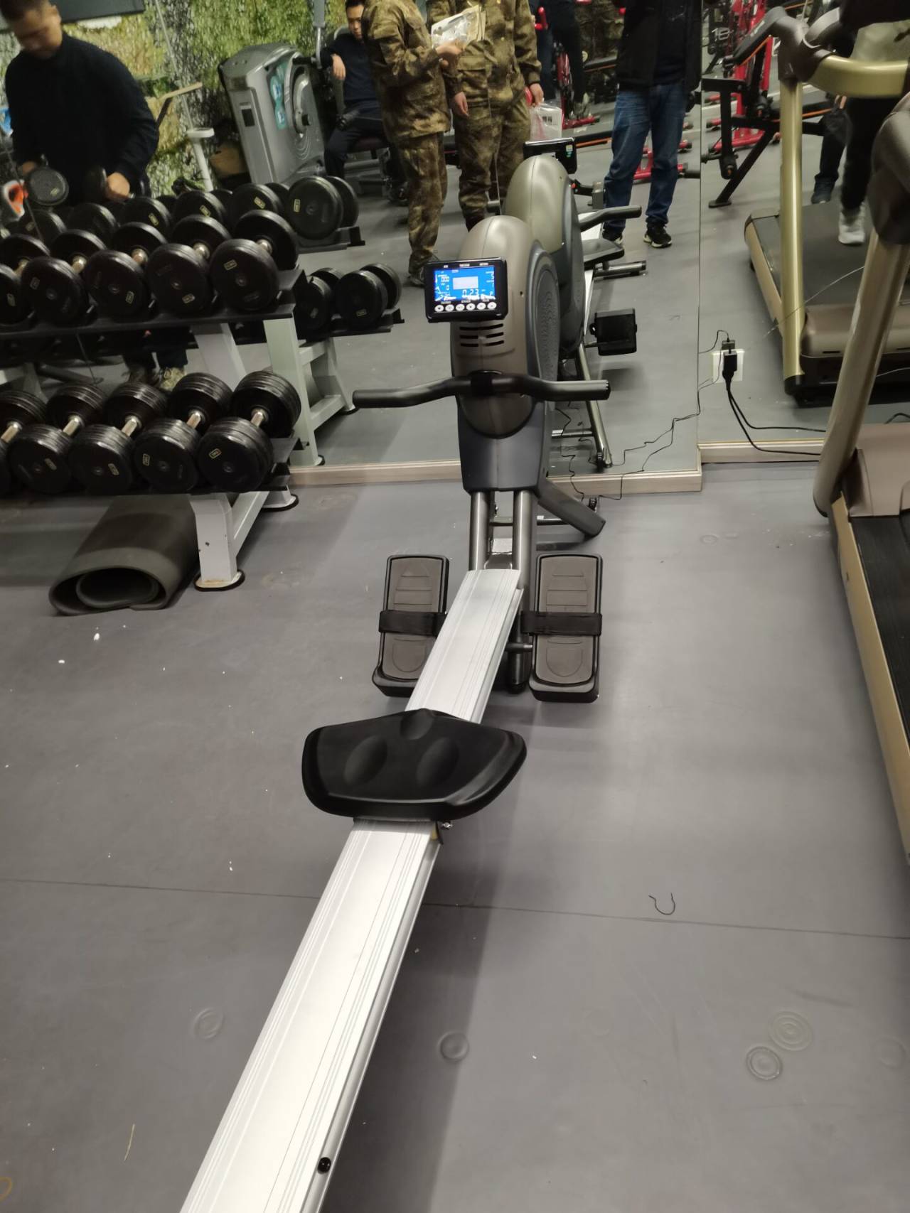 如何正確的使用劃船機和使用劃船機的5個好處 如何正確的使用劃船機和使用劃船機的5個好處