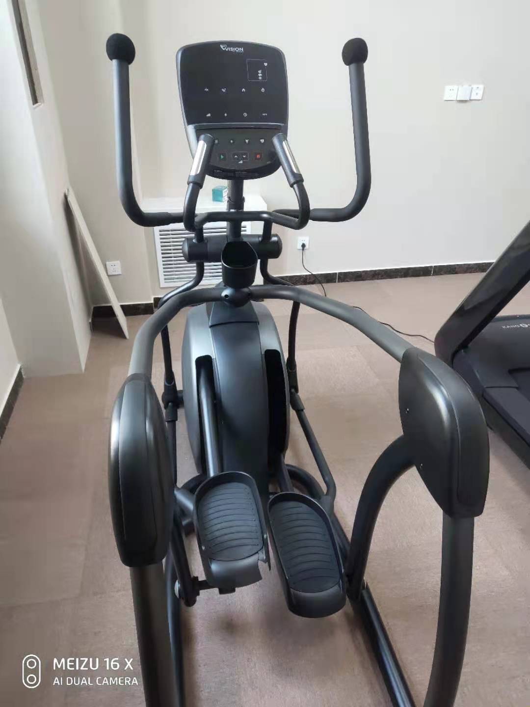 橢圓機對減肥有好處嗎 橢圓機對減肥有好處嗎