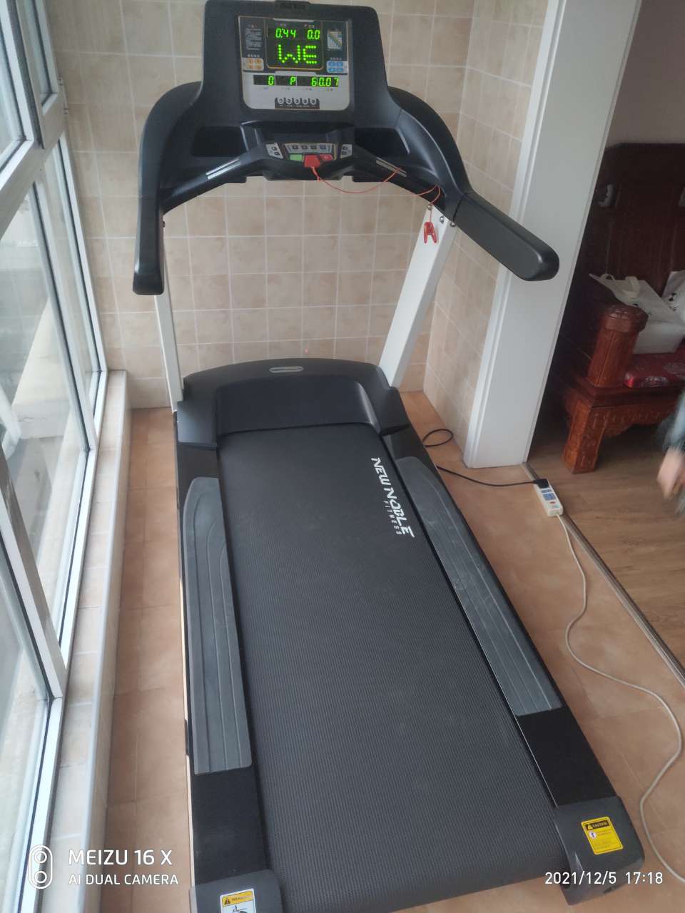 購買跑步機(jī)時(shí)要考慮的 8 個(gè)因素 購買跑步機(jī)時(shí)要考慮的 8 個(gè)因素