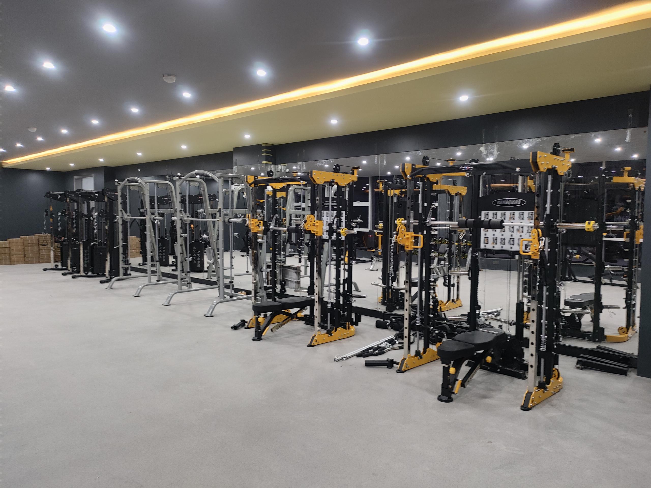 健身房器材設備 健身房器材設備