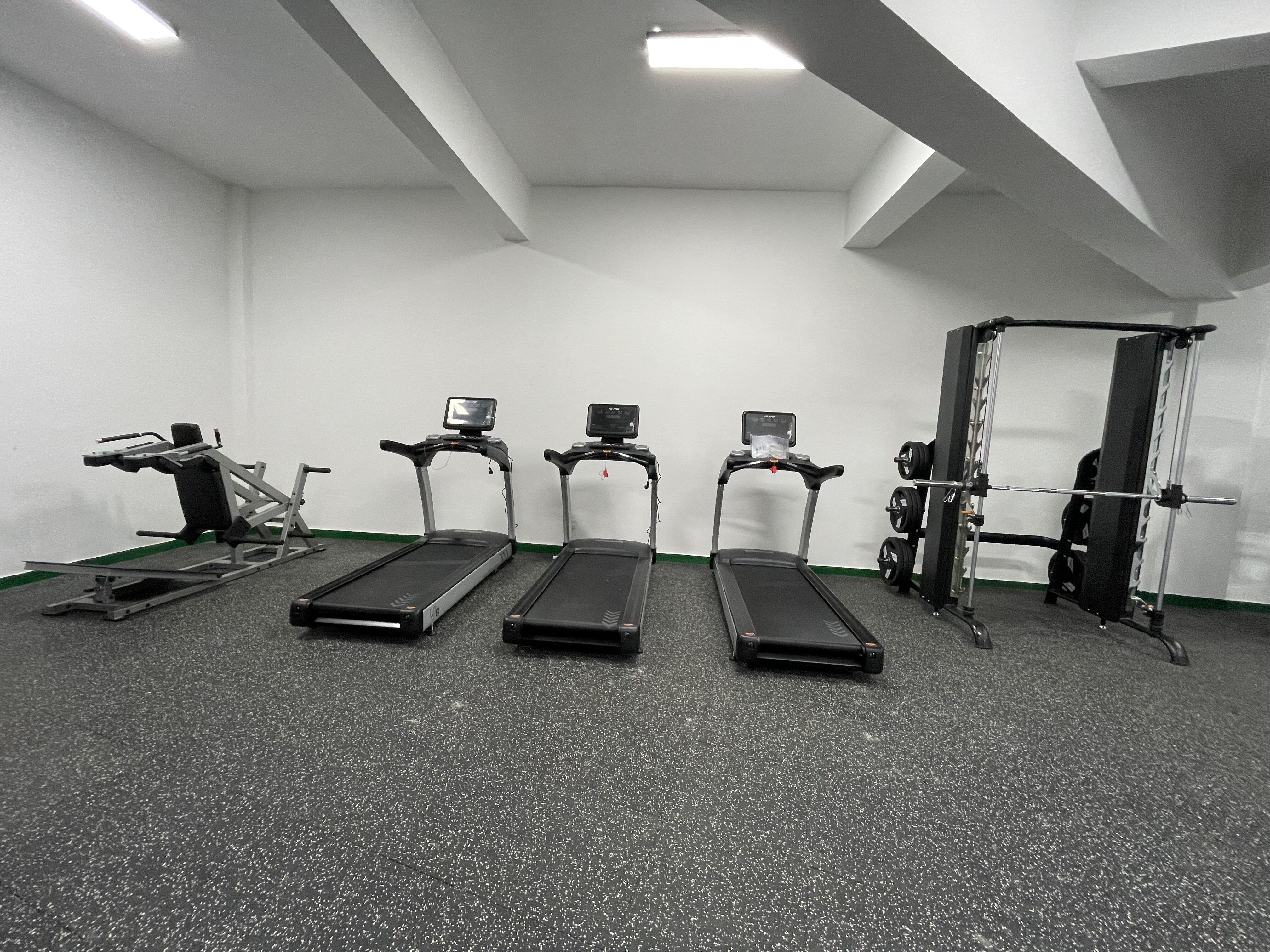 健身器材供應(yīng)商 健身器材供應(yīng)商