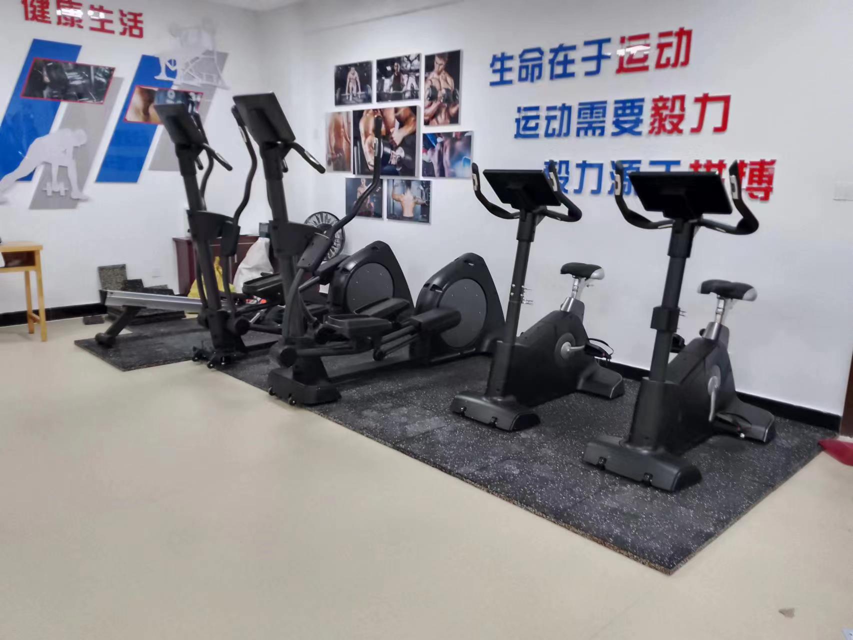 健身工作室健身器材 健身工作室健身器材