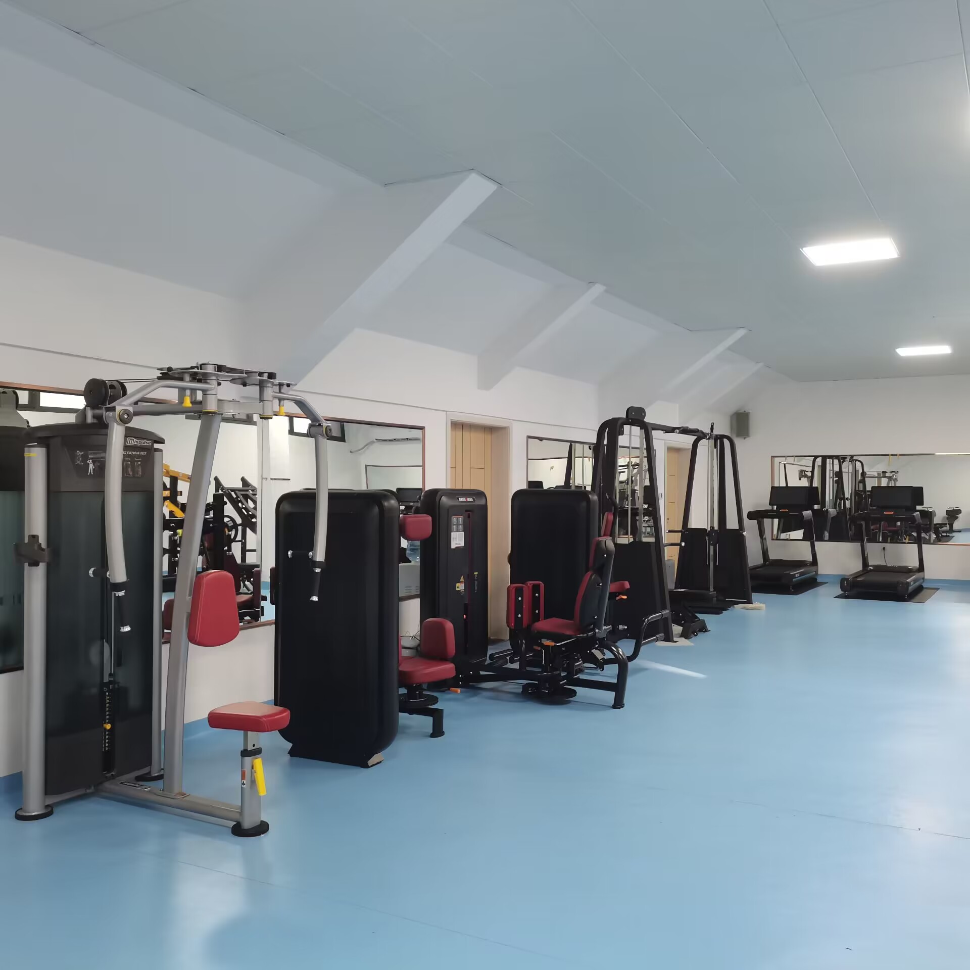 健身器械廠家康強源頭廠家 健身器械廠家康強源頭廠家